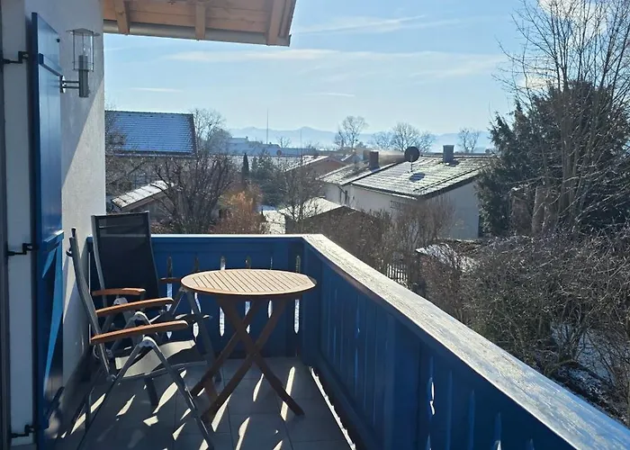 Апартаменты Lichtblick Oberbayern, Sonnig, Bergblick, Grosser Balkon Вайльхайм