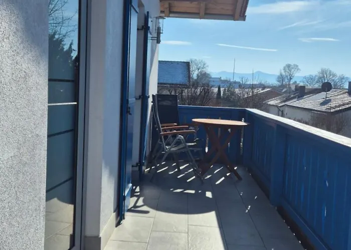 Lichtblick Oberbayern, Sonnig, Bergblick, Grosser Balkon Апартаменты