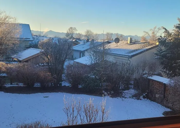 Апартаменты Lichtblick Oberbayern, Sonnig, Bergblick, Grosser Balkon Вайльхайм